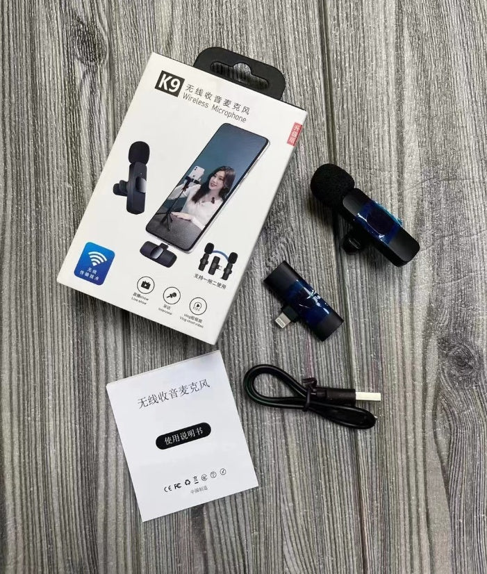 Wireless Clip-On Microphone for Outdoor Video Recording