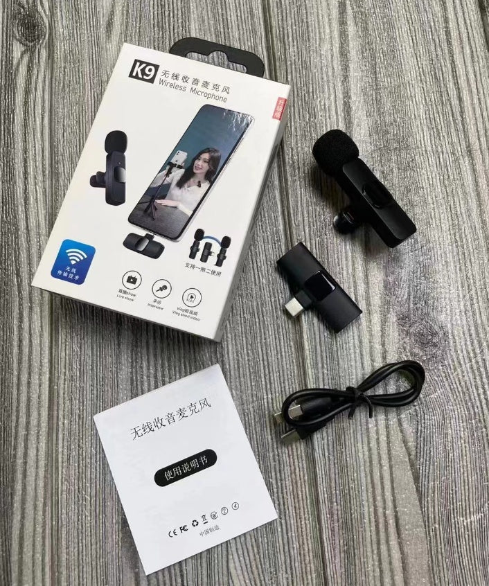 Wireless Clip-On Microphone for Outdoor Video Recording